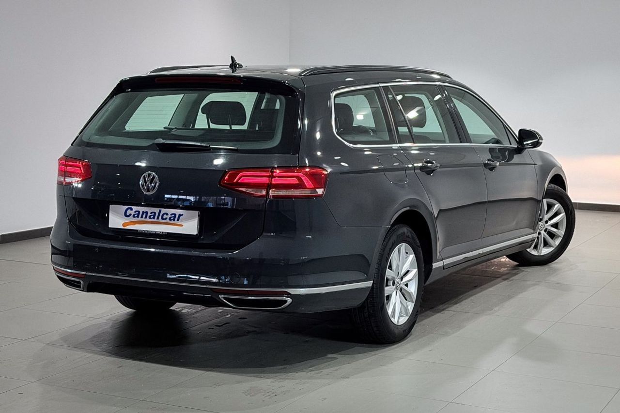 Volkswagen Passat Variant 2.0 TDI 190cv DSG - foto 4