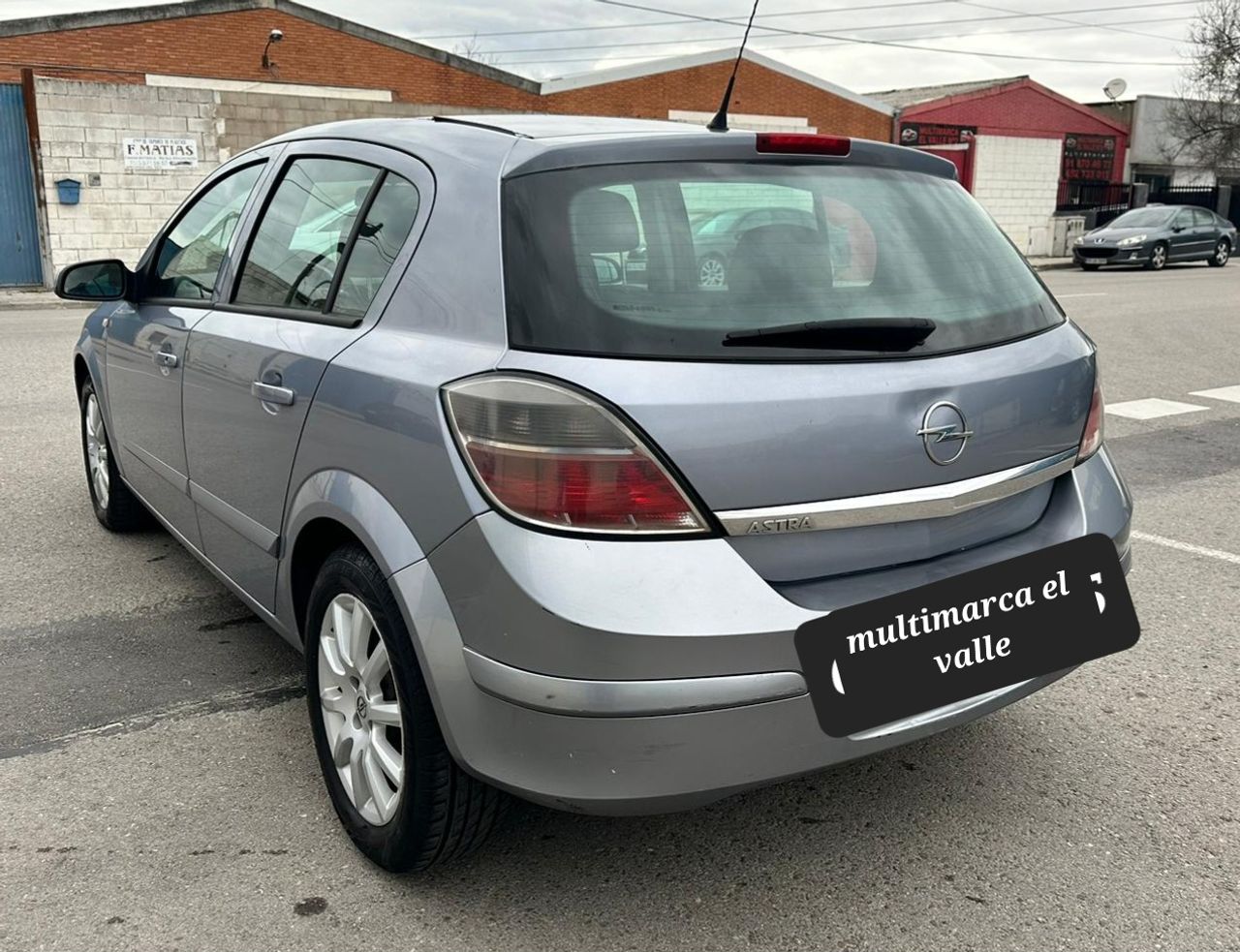 Opel Astra 1.4 16v Enjoy - Foto 5