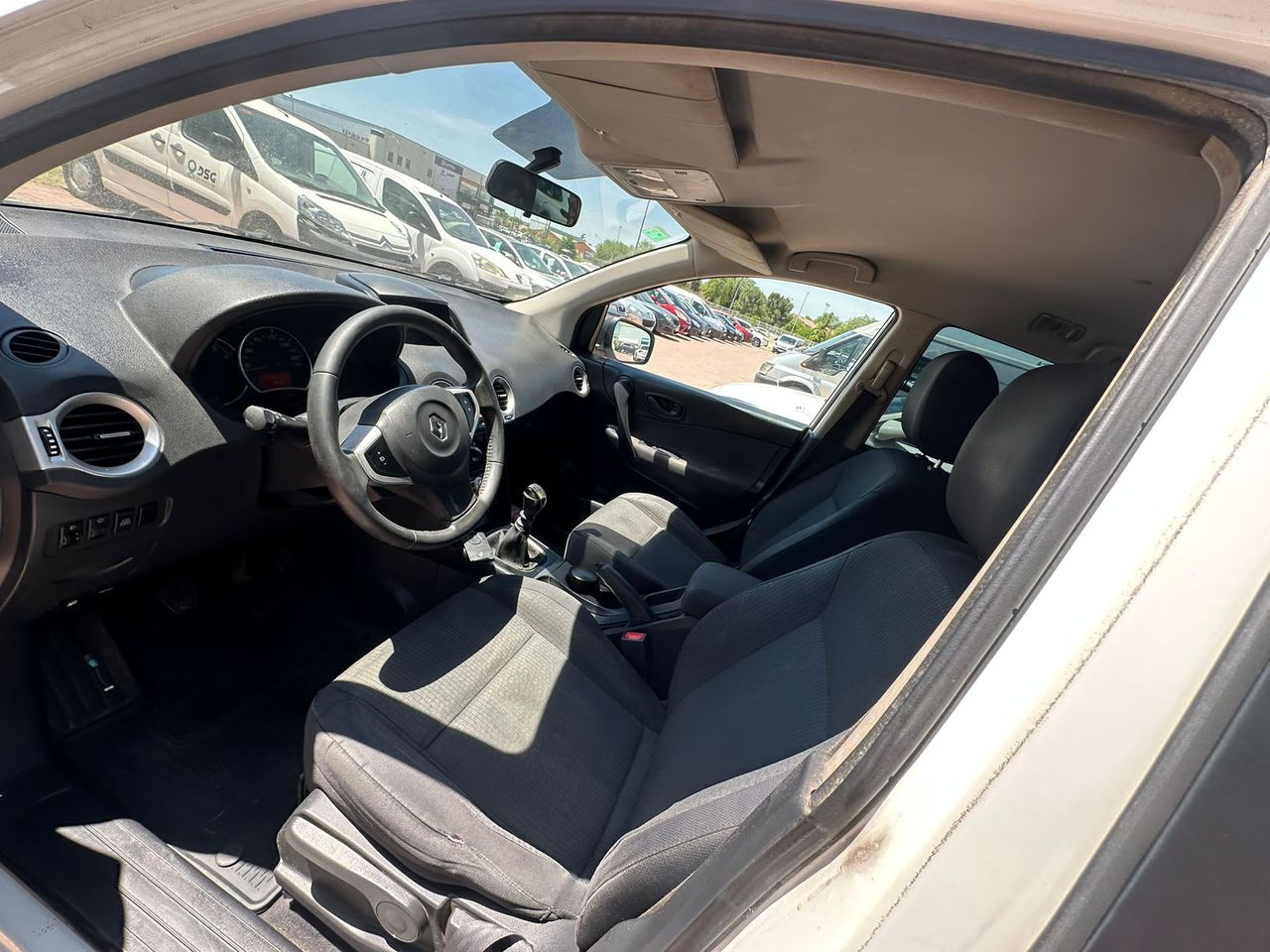 Renault Koleos 2.0dCi Expression 4x2 - Foto 8