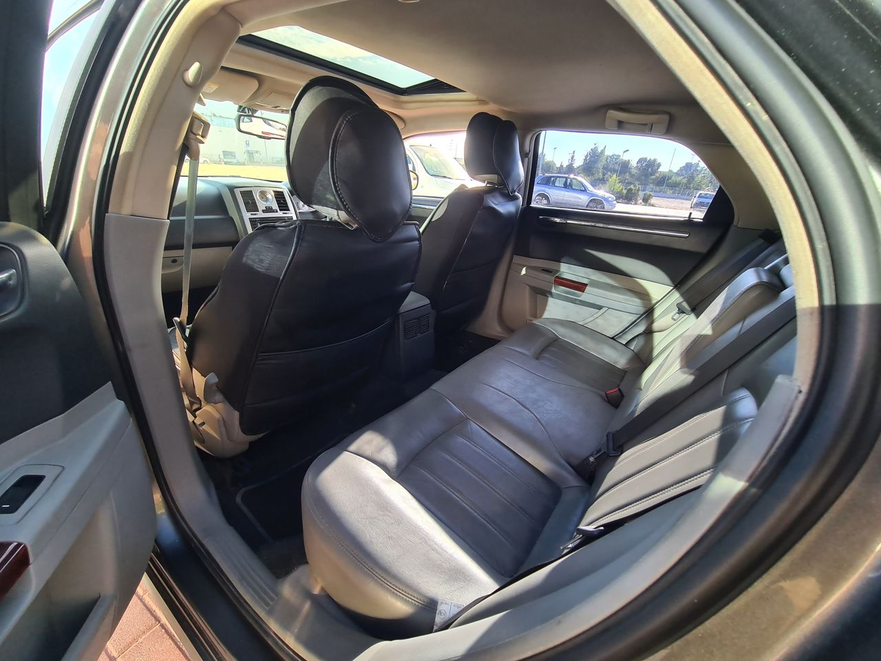 Chrysler 300 C Touring 3.0CRD Aut. - Foto 7