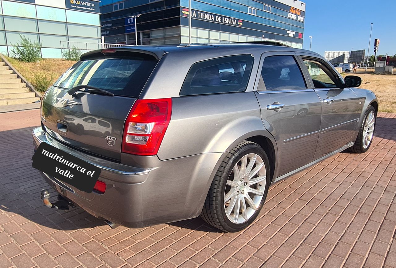 Chrysler 300 C Touring 3.0CRD Aut. - Foto 3