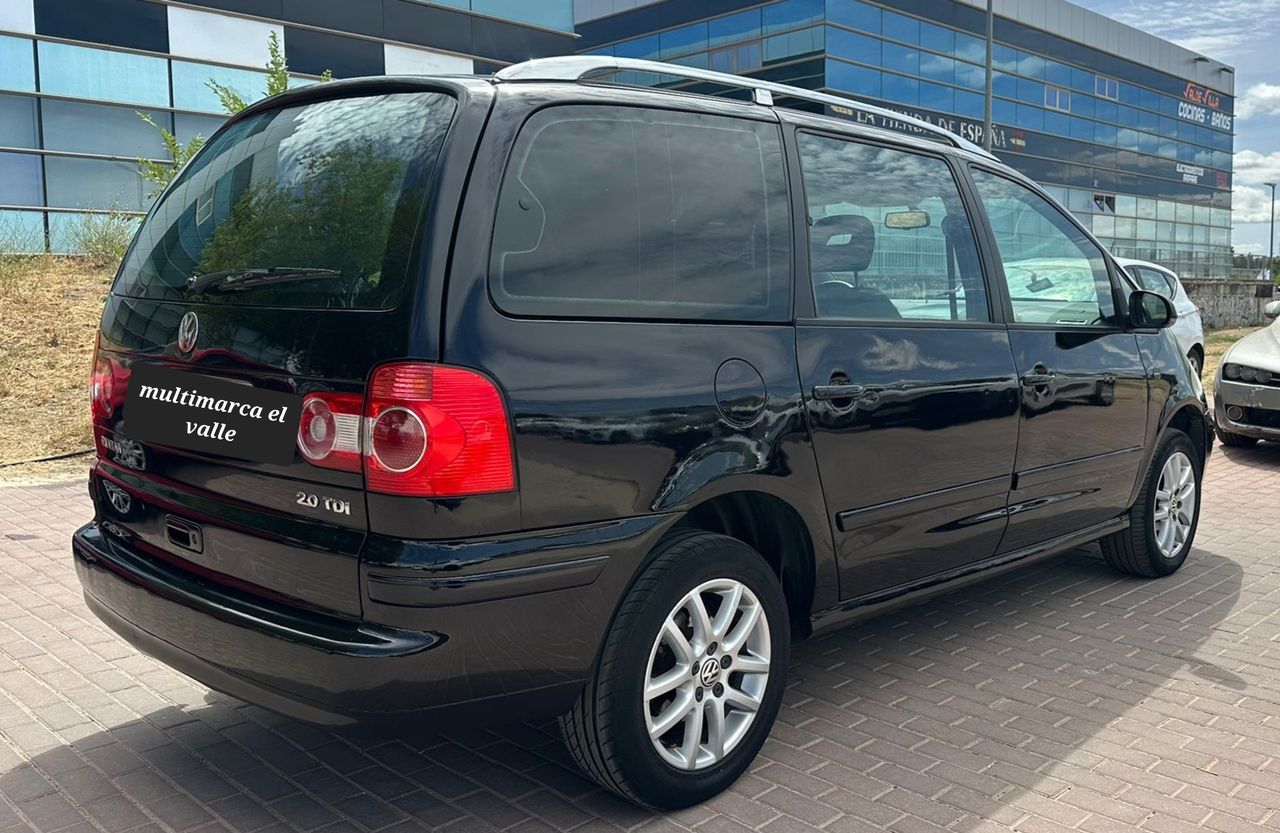 Volkswagen Sharan 2.0TDI Trendline - Foto 5