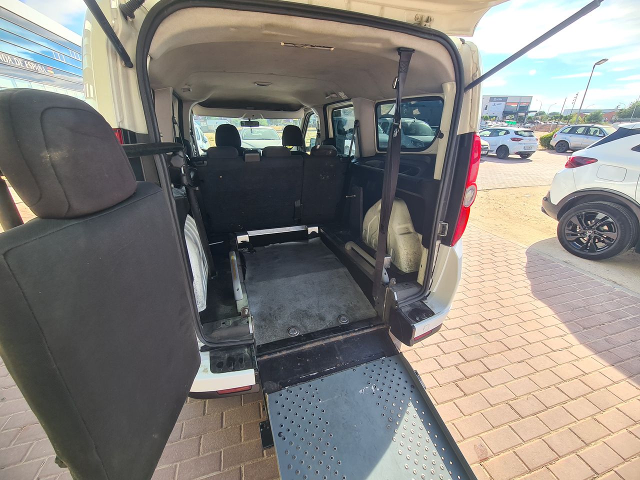 Fiat Doblò Adaptada minusvalído - Foto 15