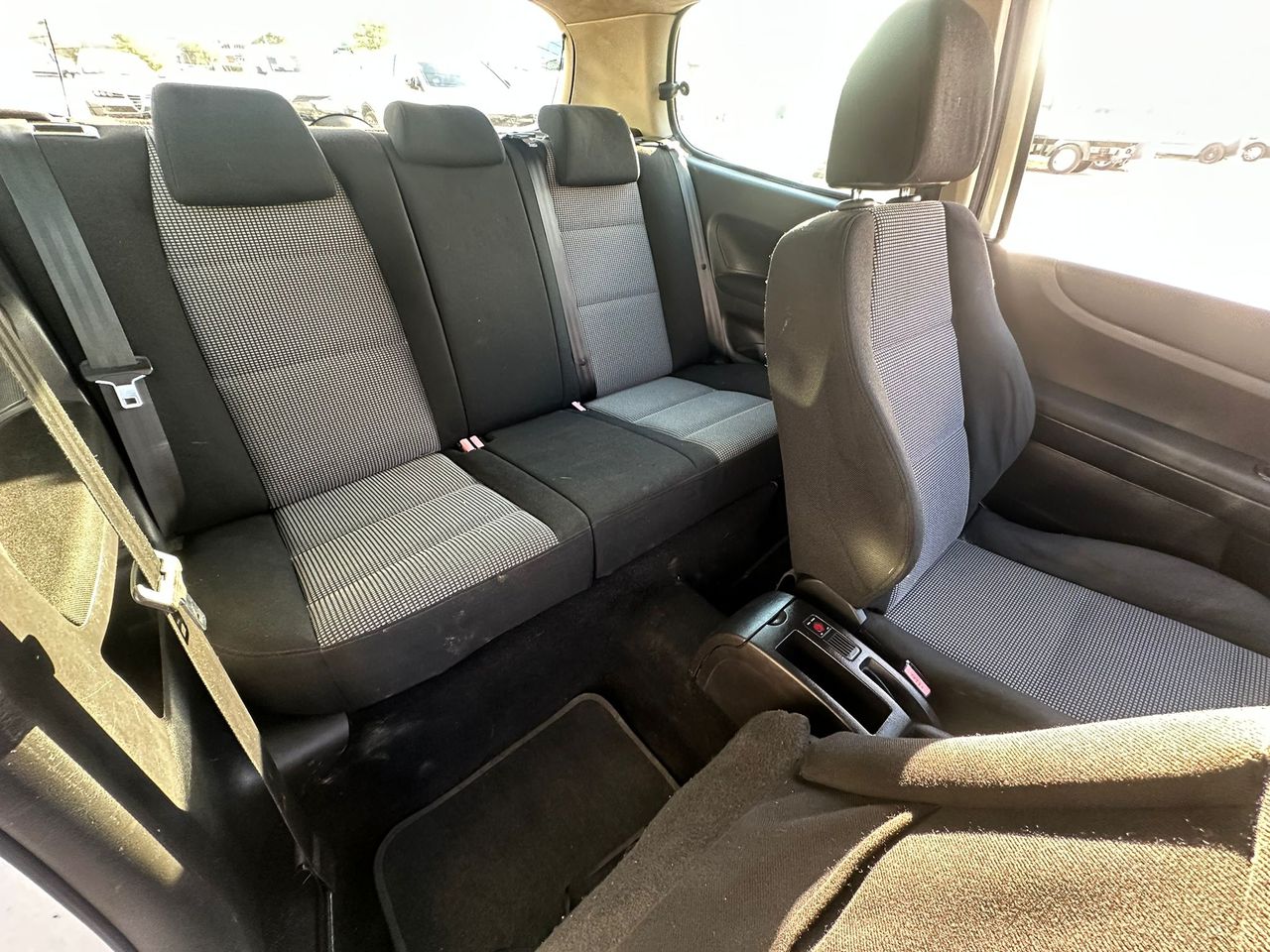 Peugeot 307 1.6HDI D-Sign - Foto 9