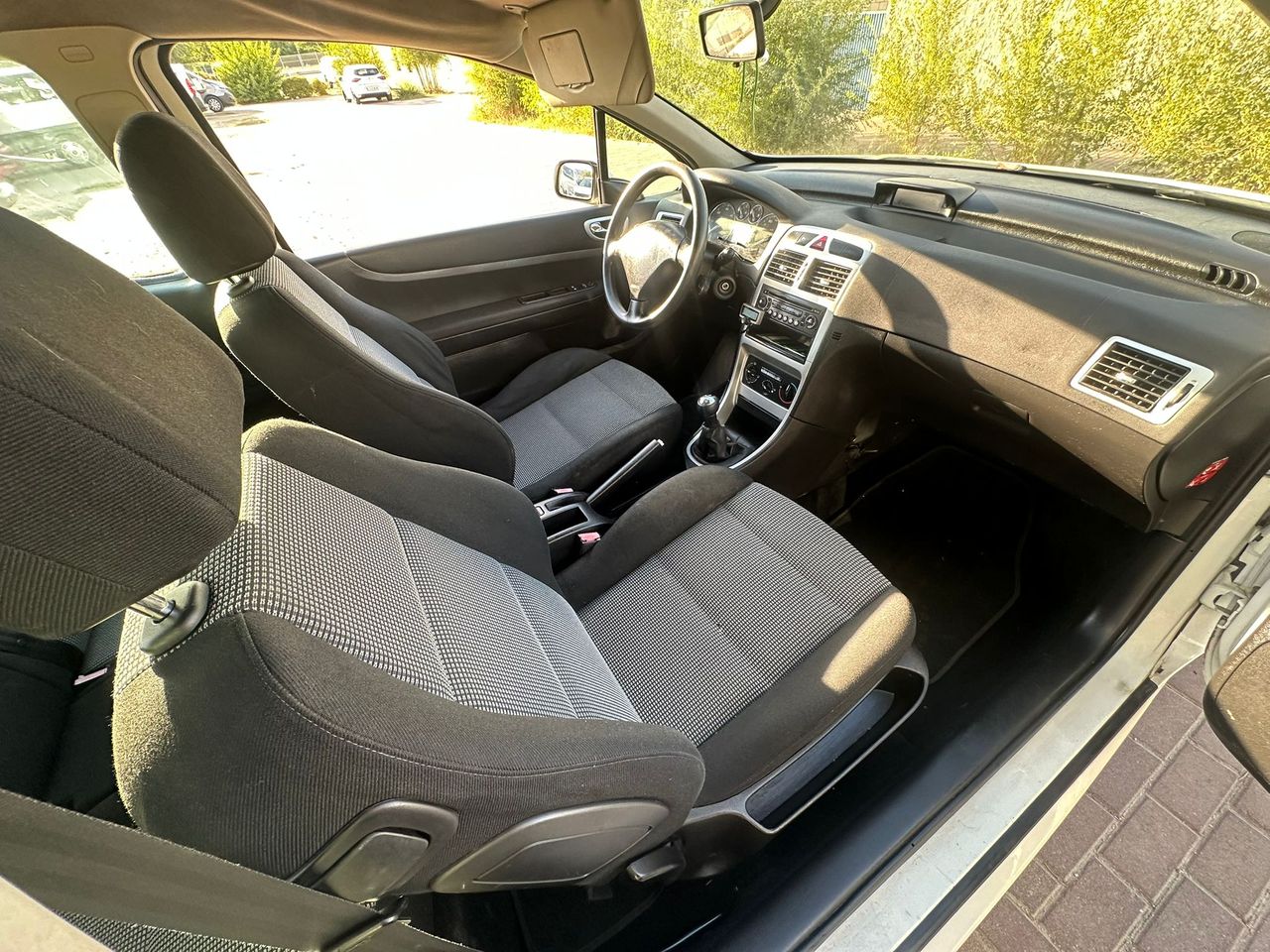 Peugeot 307 1.6HDI D-Sign - Foto 8