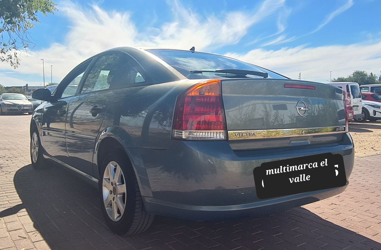 Opel Vectra 1.9CDTI 8v Essentia 120 - Foto 4