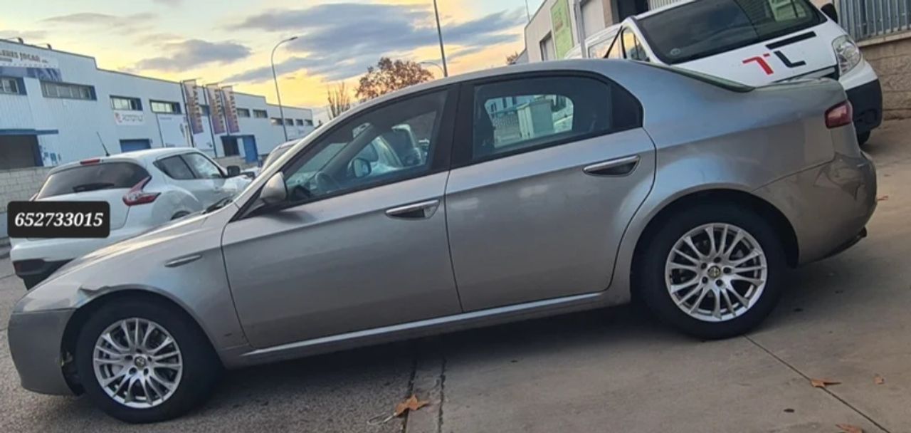 Alfa Romeo 159 1.9JTD Distinctive 150 - Foto 3