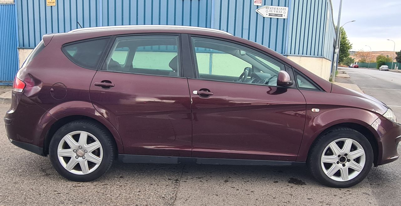 Seat Altea XL 1.9TDI Family - Foto 6