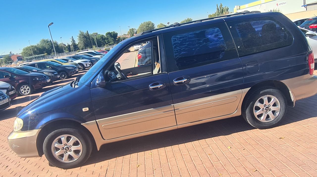Kia Carnival 2.9CRDI EX - Foto 3