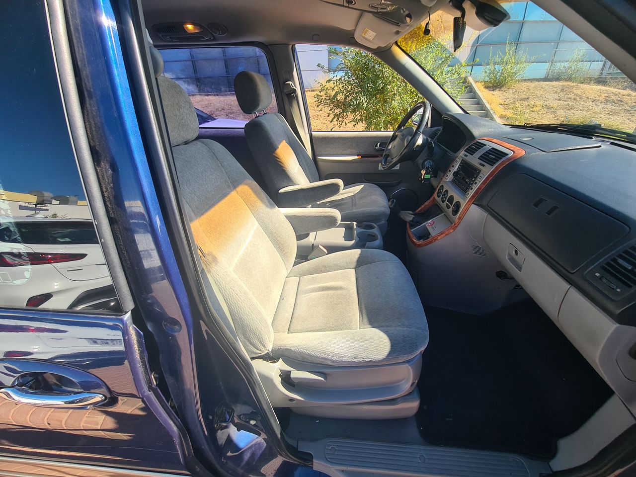 Kia Carnival 2.9CRDI EX - Foto 8