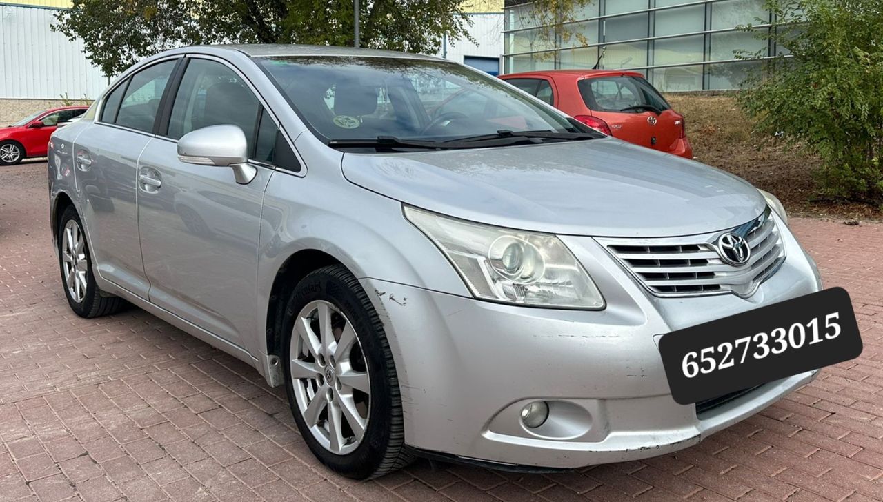 Toyota Avensis 2.2D-4D Active - Foto 7