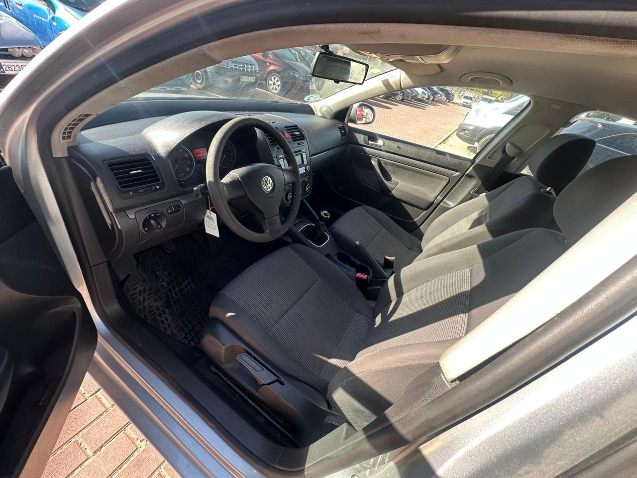 Volkswagen Jetta 1.6 Trendline - Foto 8