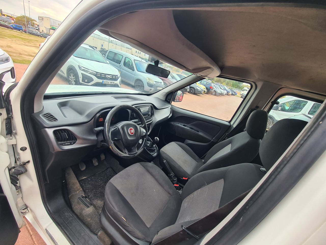 Fiat Doblò Panorama 1.6Mjt Lounge 70kW - Foto 11