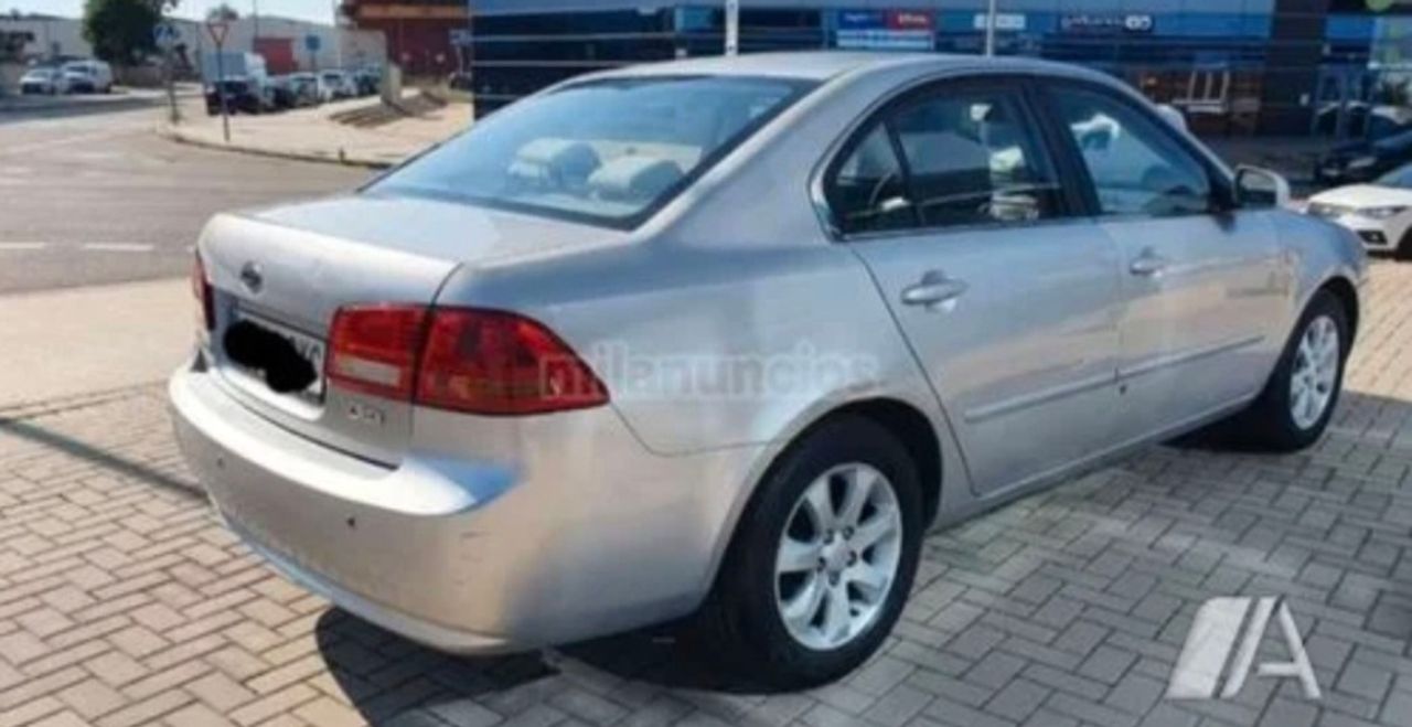 Kia Magentis 2.0CRDi Concept (159CO2) - Foto 4