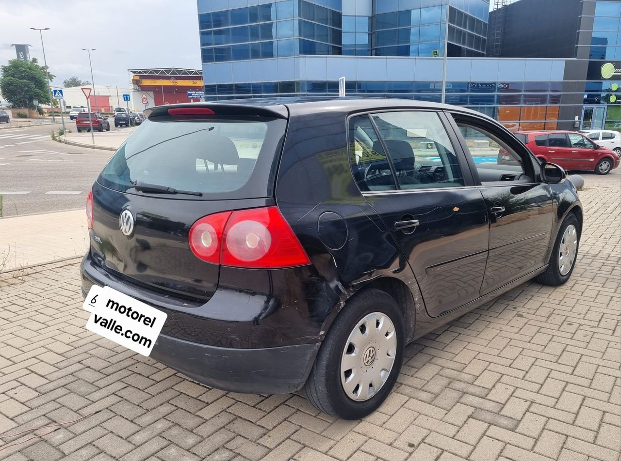 Volkswagen Golf 1.6 FSI Sportline - Foto 5