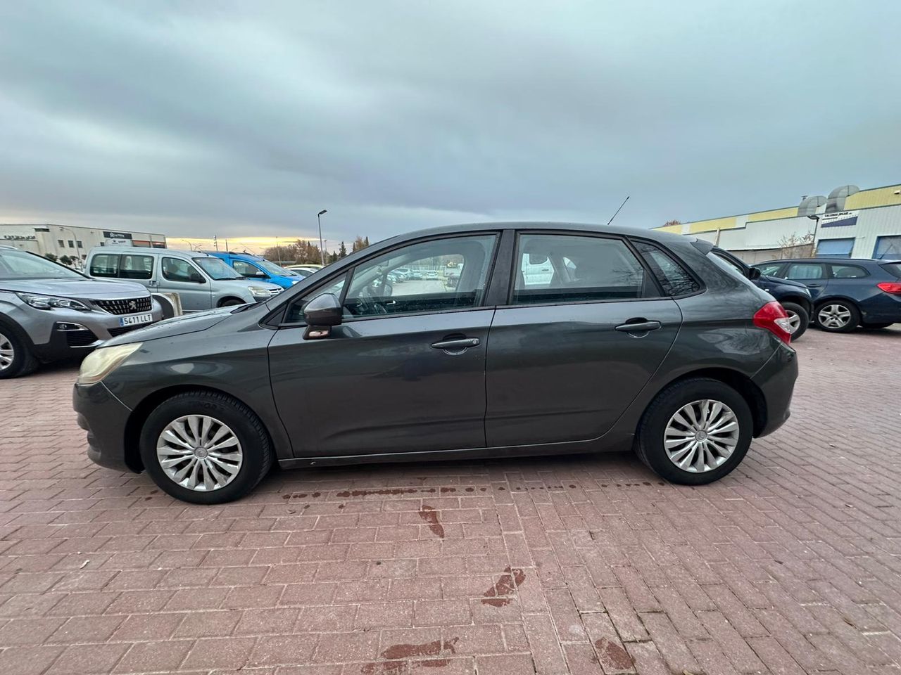 Citroën C4 1.6e-HDi S&S Exclusive 115 - Foto 3