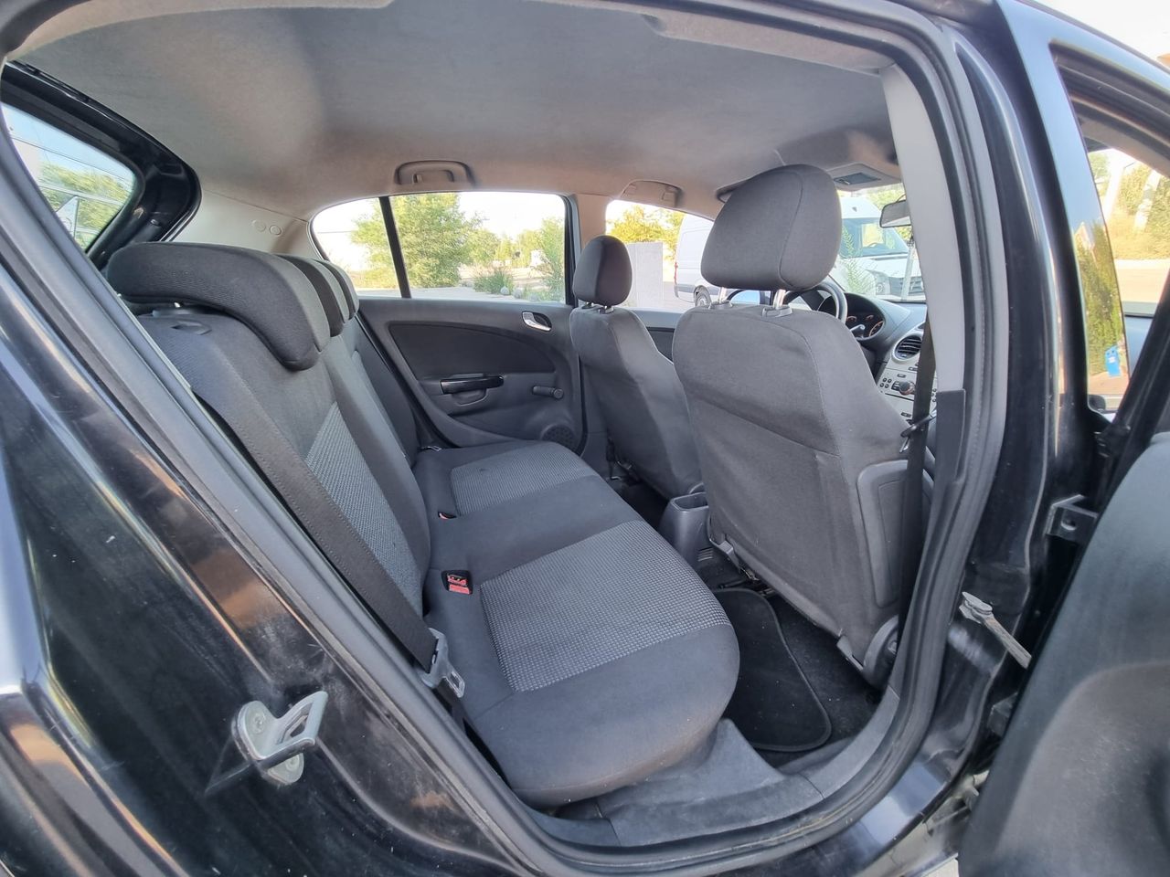 Opel Corsa 1.0 Essentia - Foto 8