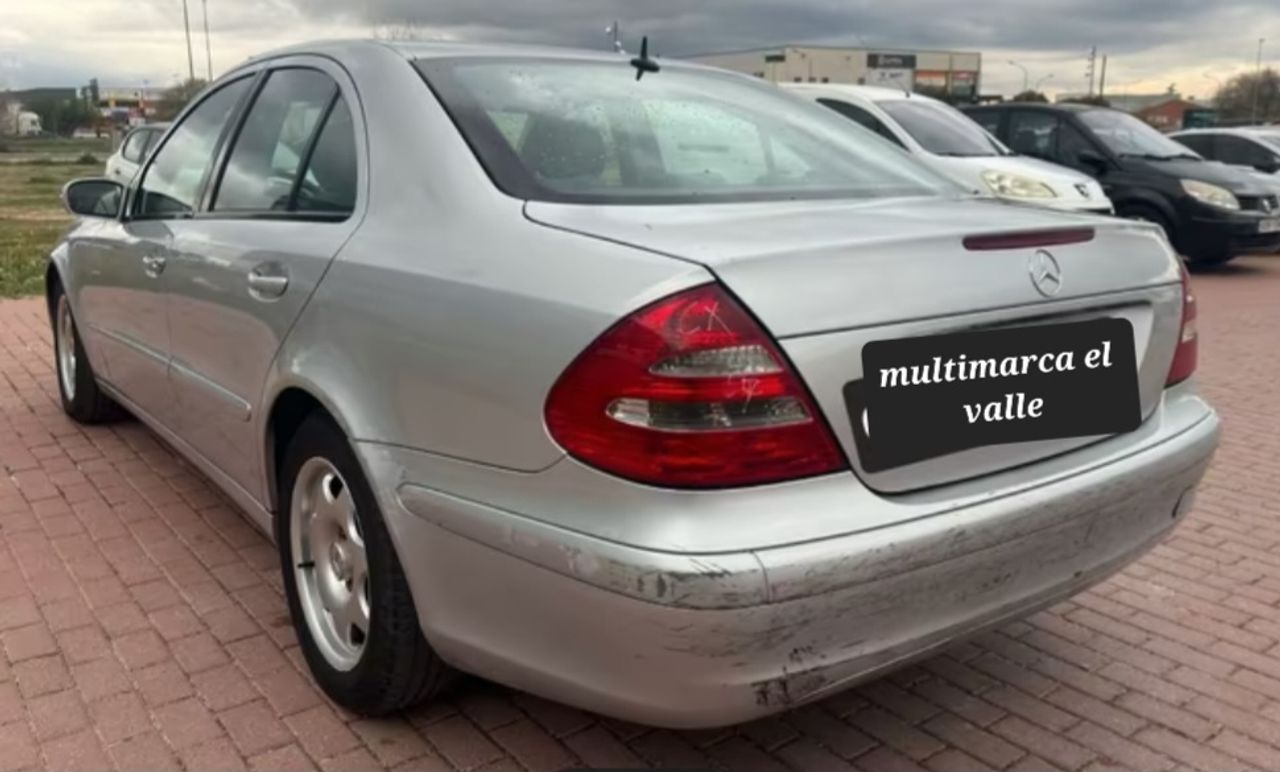 Mercedes Clase E 200 CDI - Foto 4