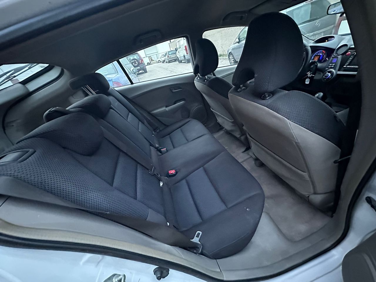 Honda Insight 1.3i-VTEC IMA Executive Híbrido - Foto 10