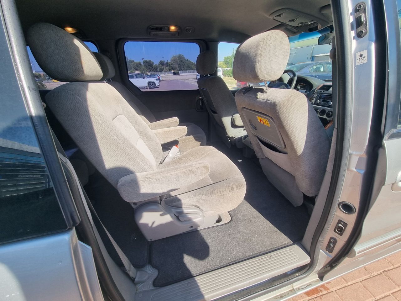 Kia Carnival 2.9 CRDi VGT Active - Foto 8