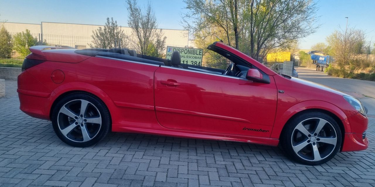 Opel Astra TwinTop Cosmo 1.9 CDTI 150 CV - Foto 6