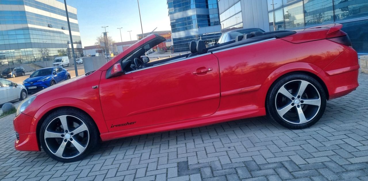 Opel Astra TwinTop Cosmo 1.9 CDTI 150 CV - Foto 3