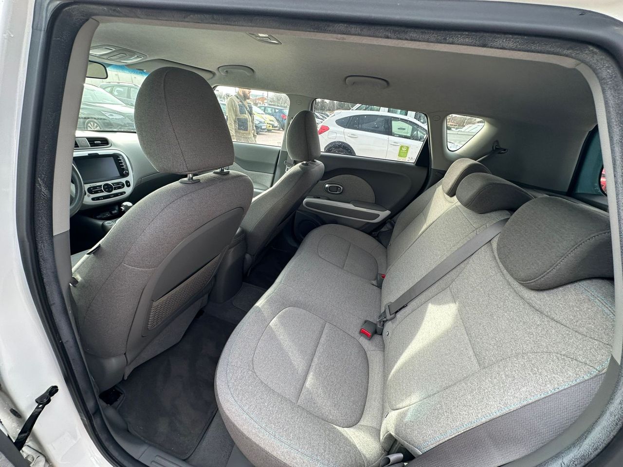 Kia Soul Eléctrico - Foto 10