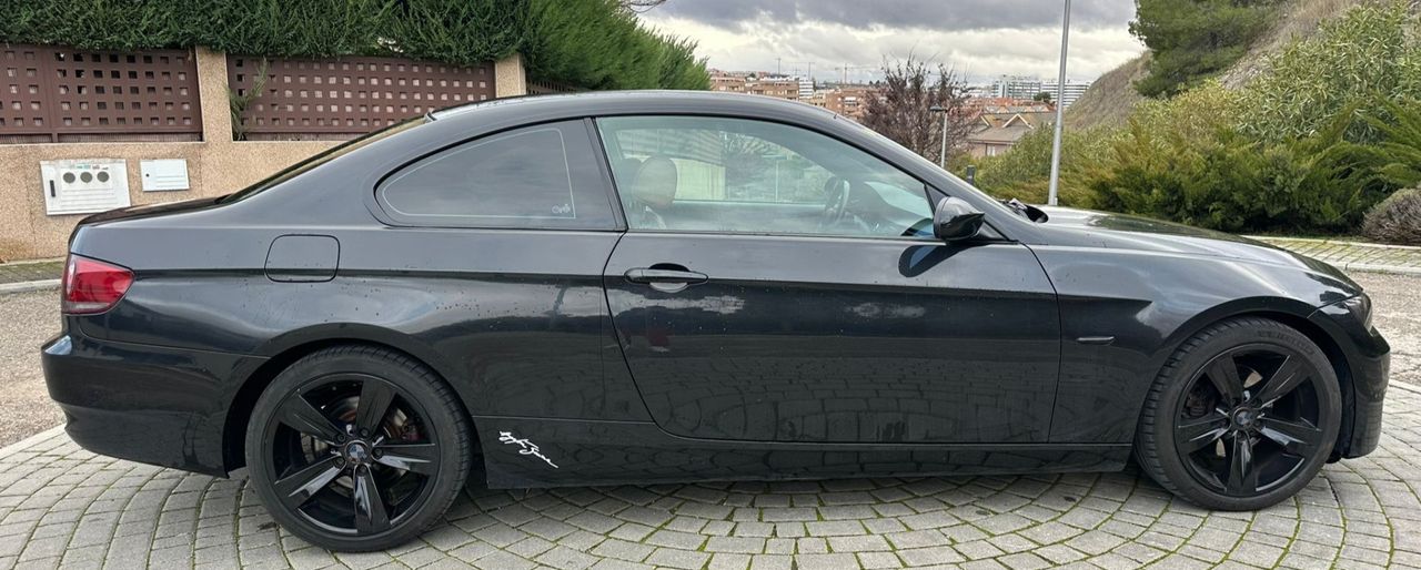 BMW Serie 3 320d Coupé - Foto 6