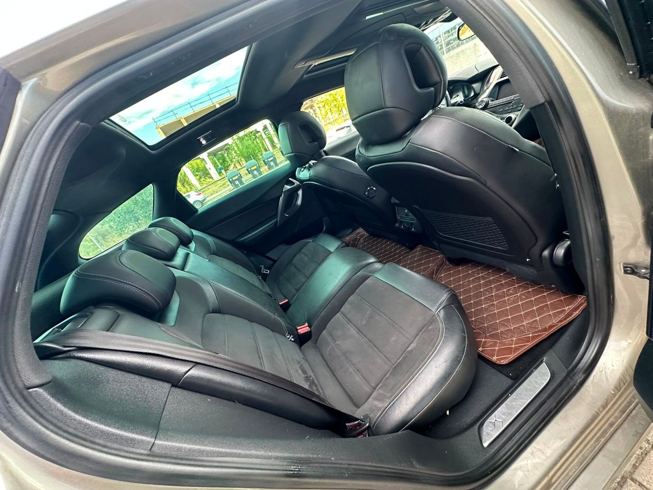 Citroën DS5 Hybrid4 Sport - Foto 9