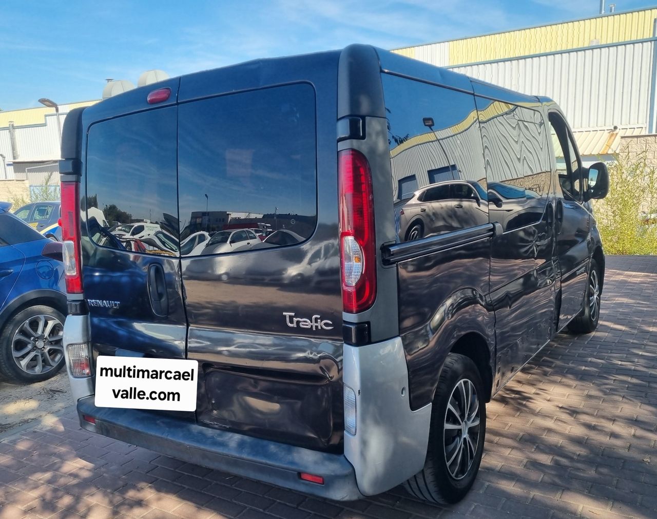 Renault Trafic Combi Passenger 2.0 dci 9 plazas - Foto 5