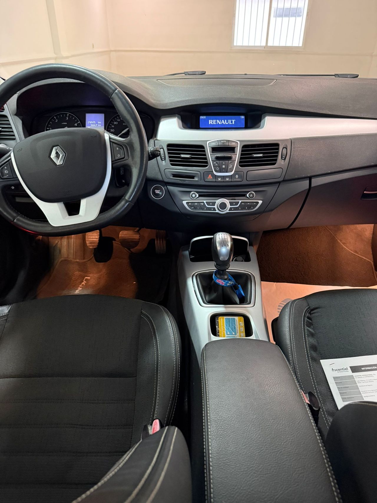 Renault Laguna Dynamique 2.0 dCi 130 CV - Foto 12