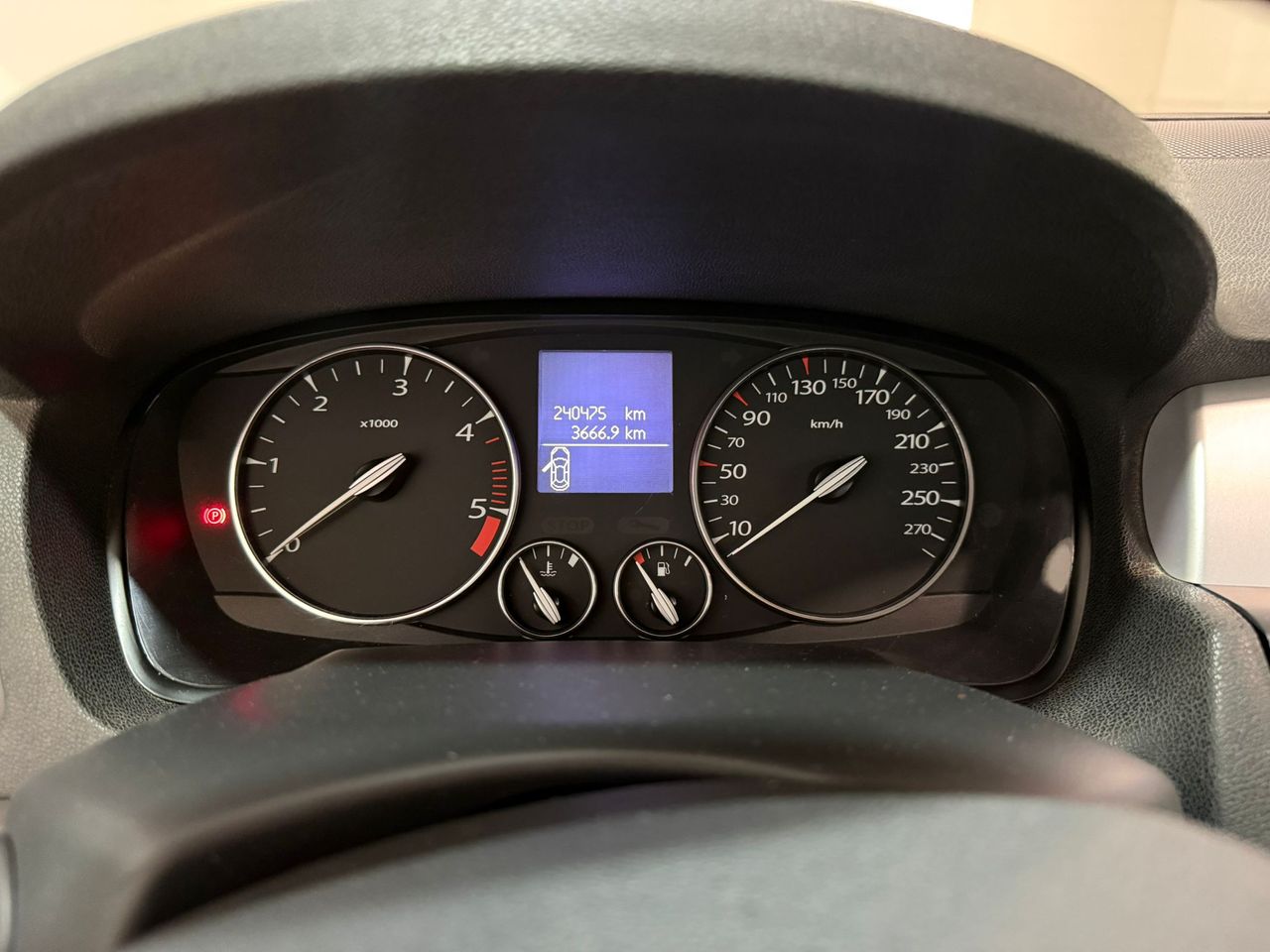 Renault Laguna Dynamique 2.0 dCi 130 CV - Foto 10