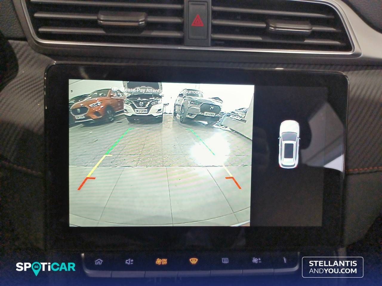 MG ZS  1.5 Comfort - Foto 17