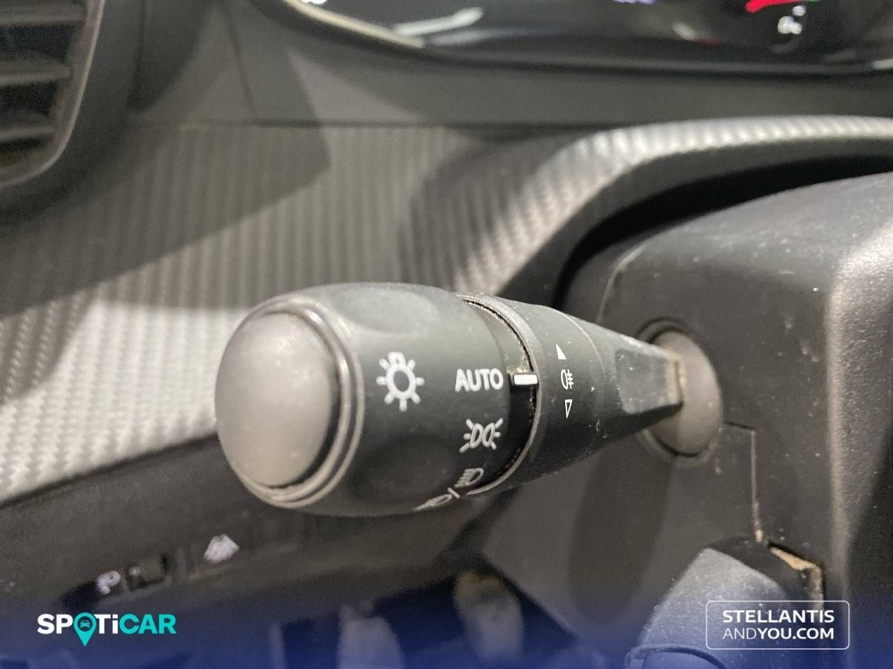 Peugeot 2008   BlueHDI 81kW (110CV) Active - Foto 25