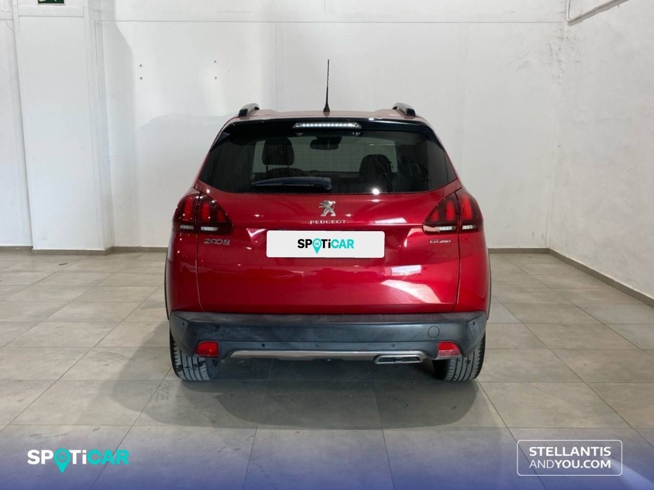 Peugeot 2008   PureTech 110 S&S 6 Vel. MAN GT Line - Foto 6