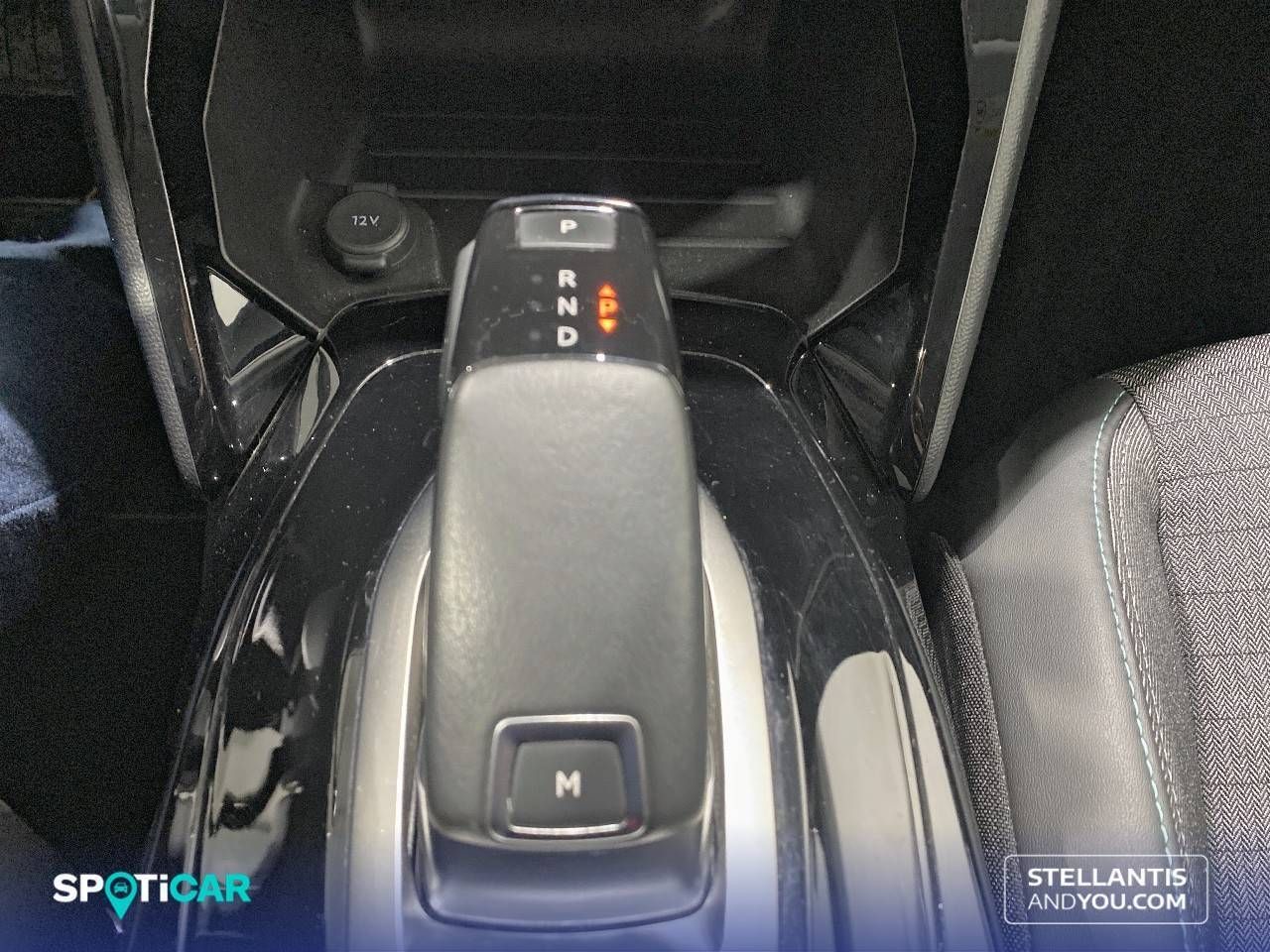 Peugeot 2008   Puretech 130 S&S EAT8 Allure Pack - Foto 15