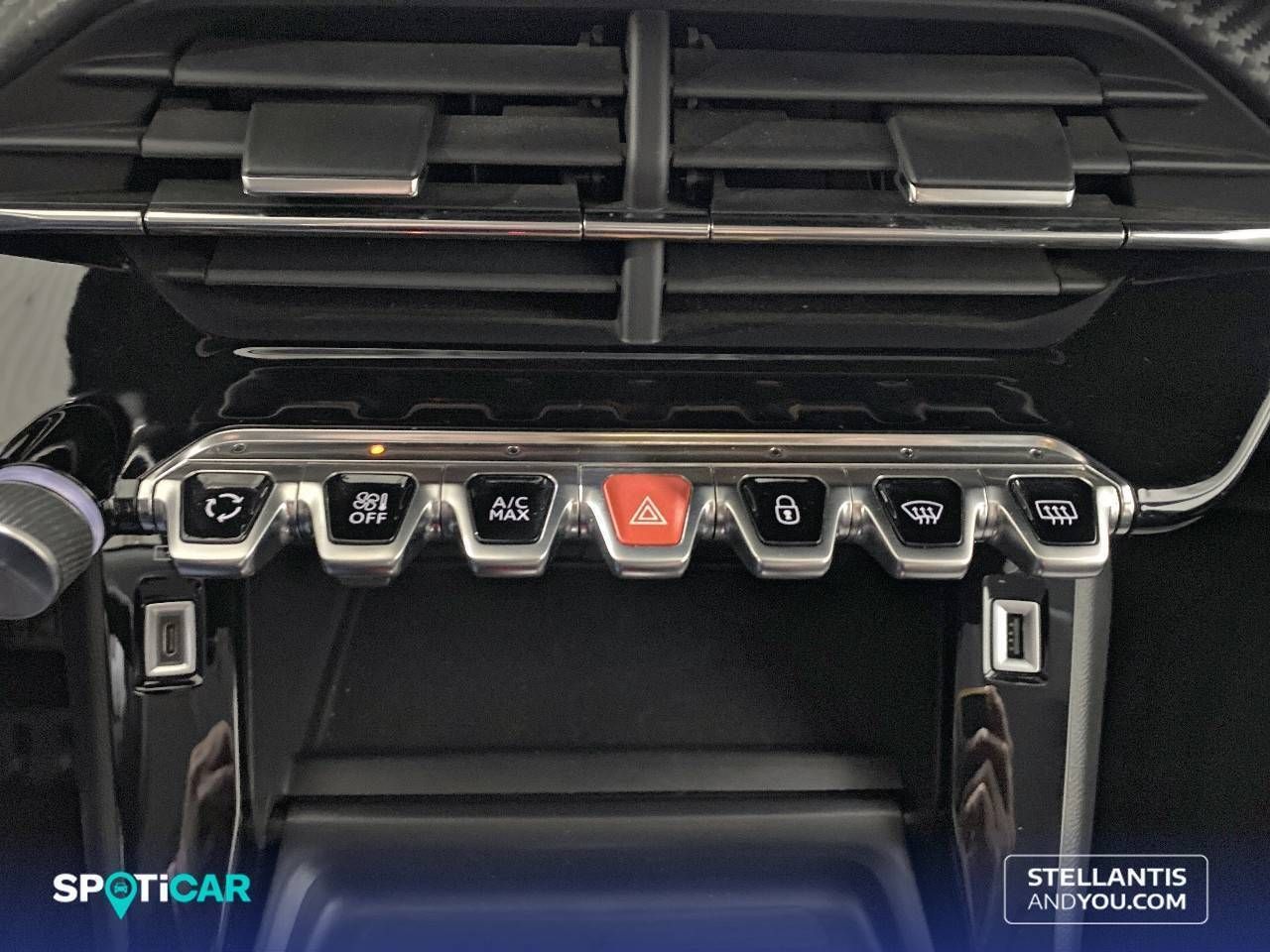 Peugeot 2008   Puretech 130 S&S EAT8 Allure Pack - Foto 18