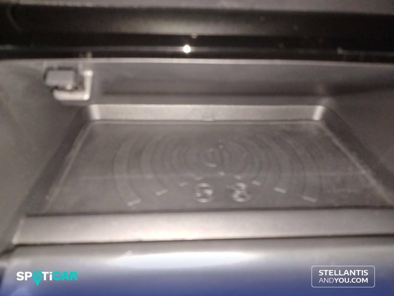 Peugeot 208   Puretech 100 Allure - Foto 18