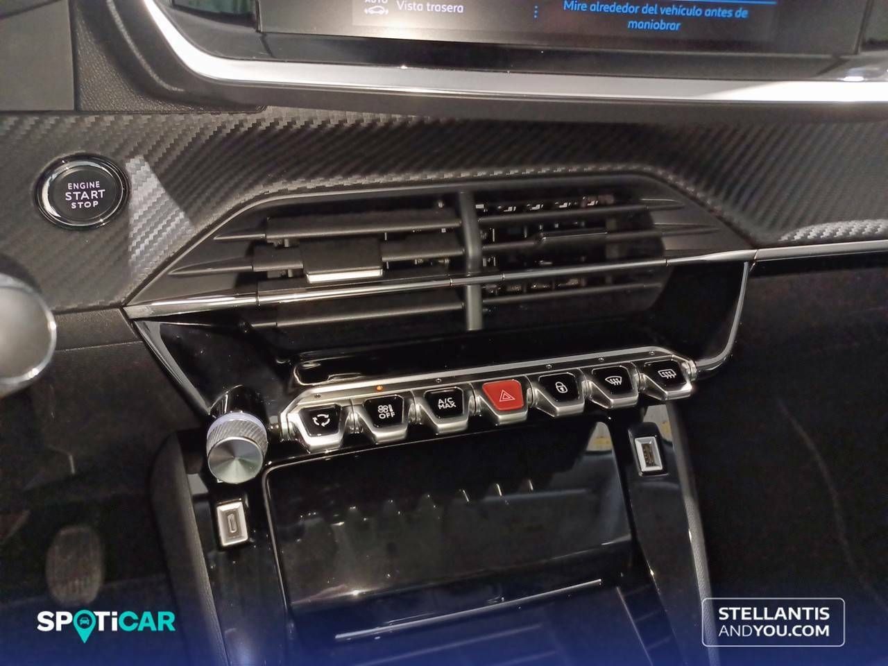 Peugeot 208   Puretech 100 Allure - Foto 19