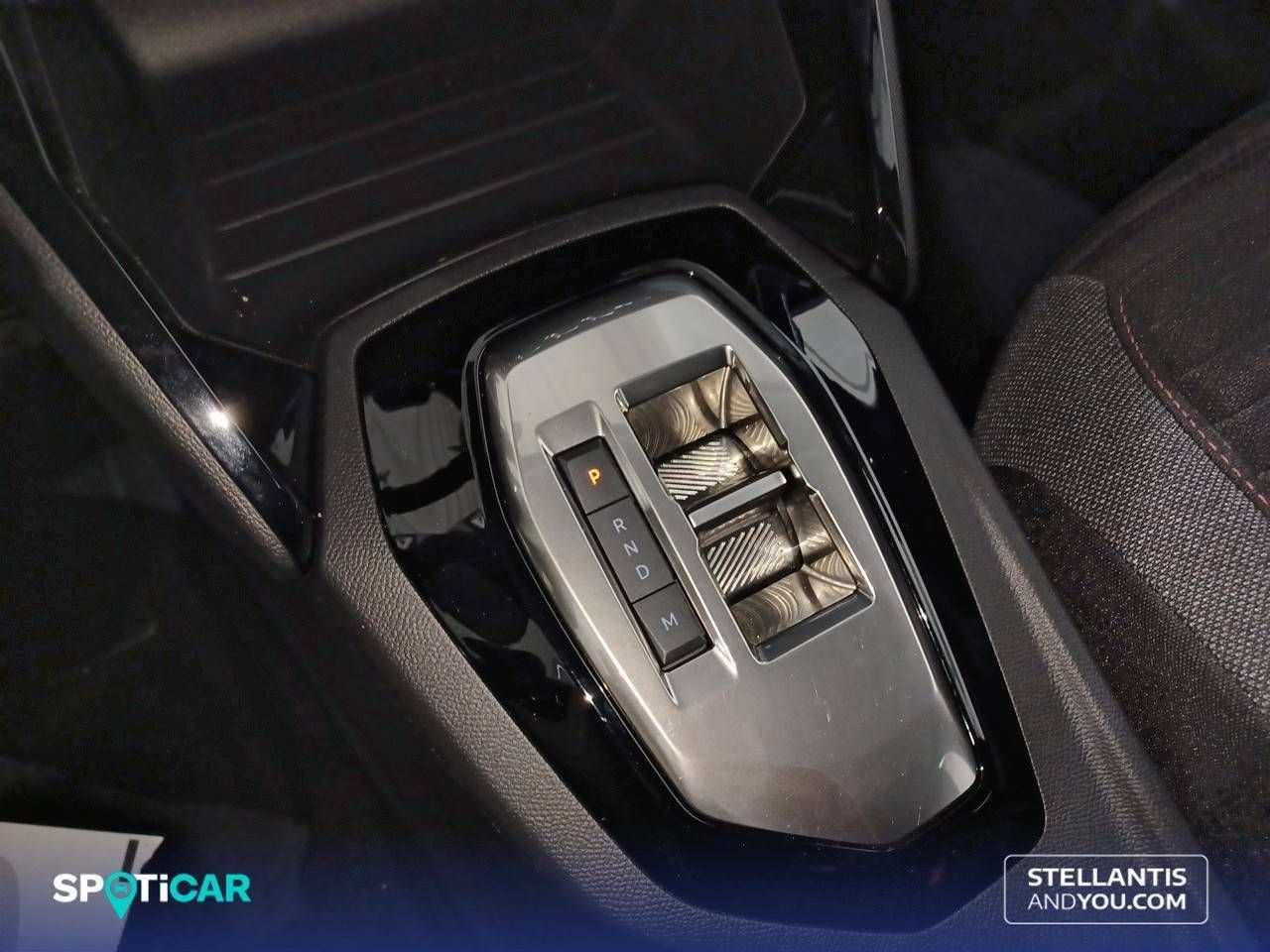 Peugeot 208  PureTech 73kW (100CV) EAT8 Active Pack - Foto 17