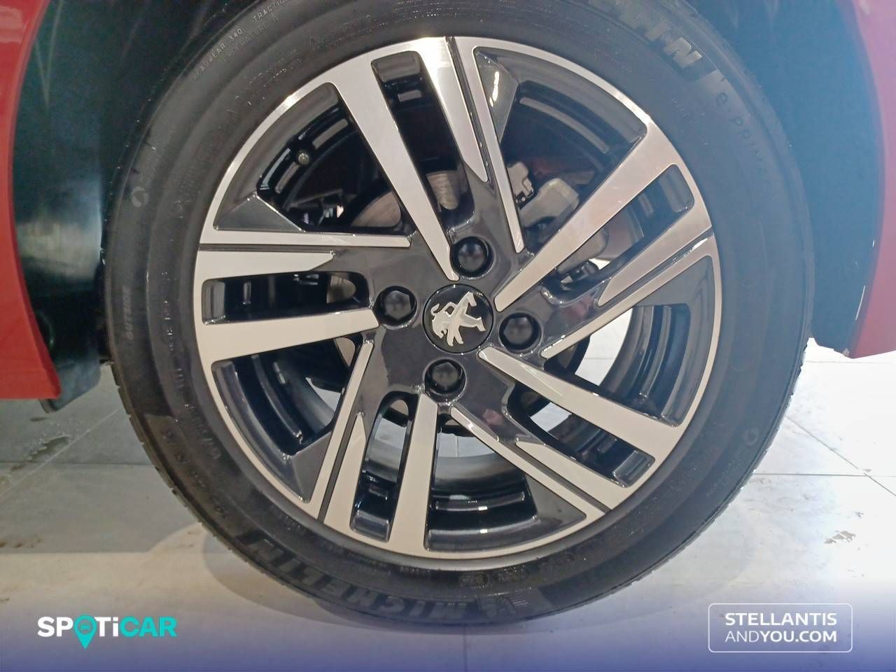 Peugeot 208  PureTech 73kW (100CV) EAT8 Active Pack - Foto 12