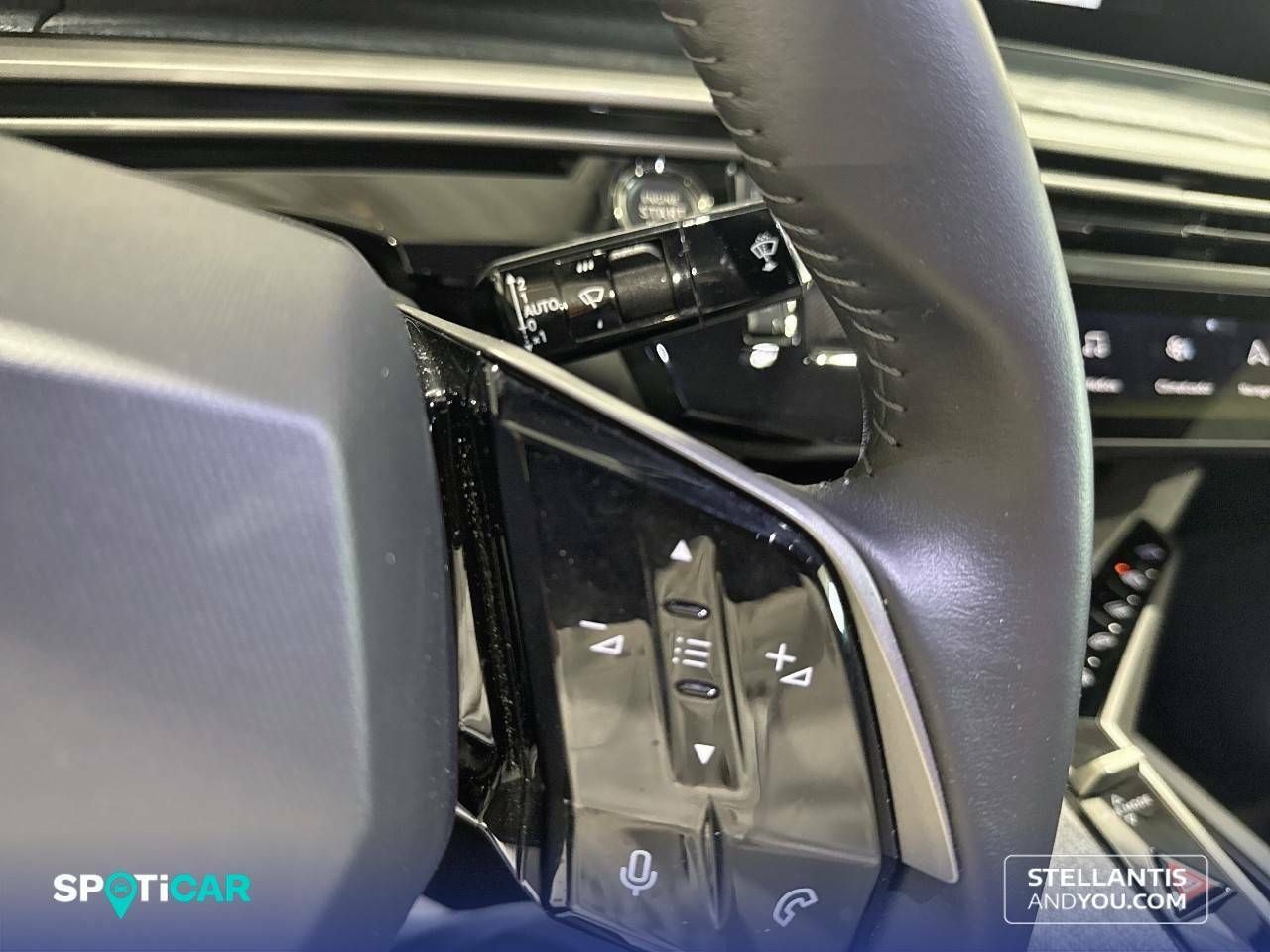 Peugeot 3008  1.2 100KW  eDCS6 Allure - Foto 19