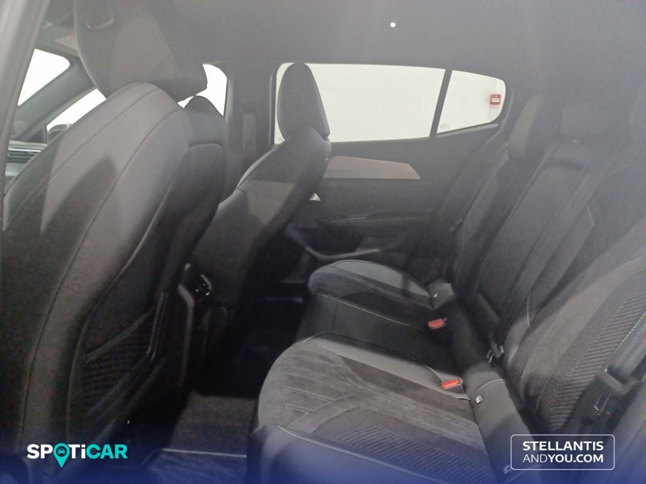 Peugeot 408  408  HYBRID eDCS6 GT - Foto 11