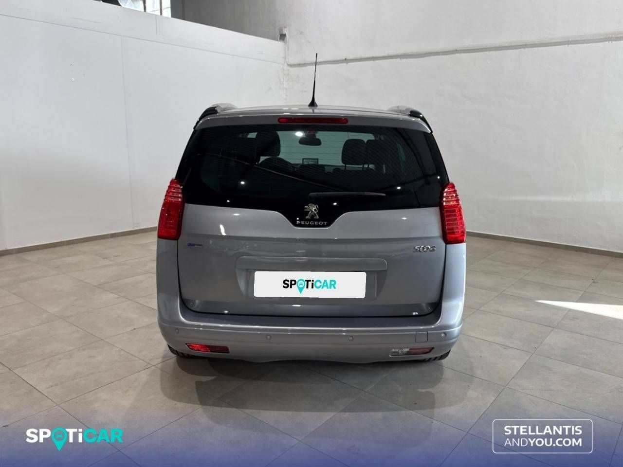 Peugeot 5008   1.2 PureTech 130 S&S Allure - Foto 6