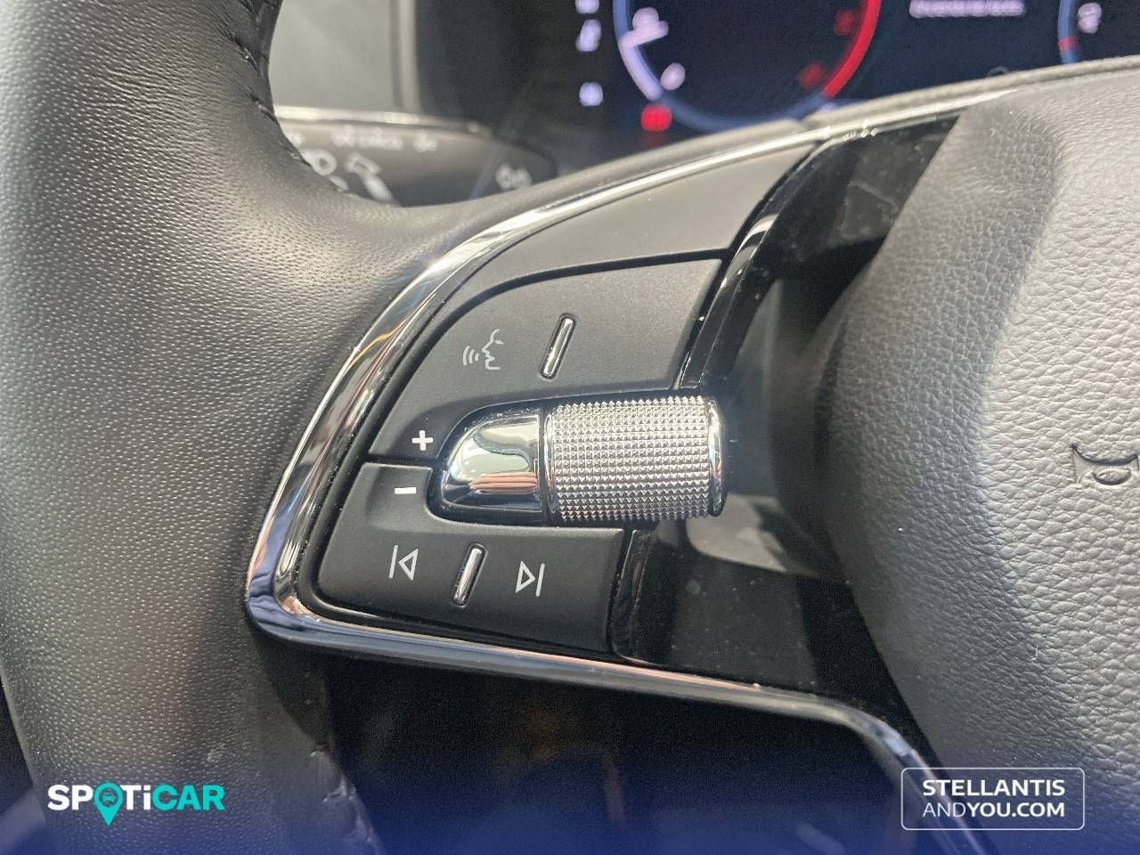 Skoda Karoq  2.0 TDI 85kW (115CV) Ambition - Foto 23