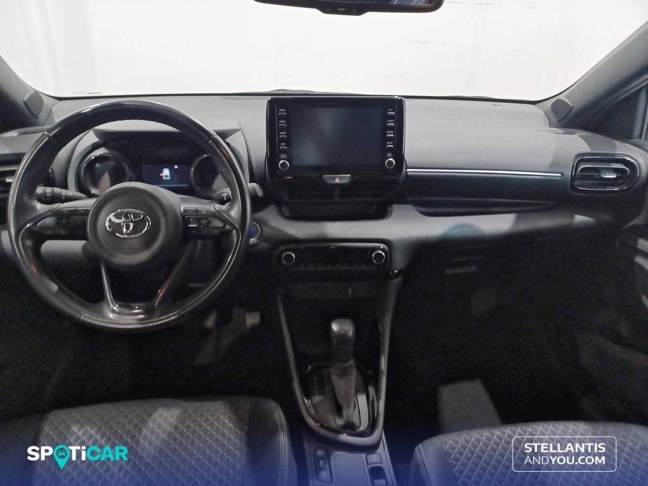 Toyota Yaris  1.5 120H Style - Foto 9