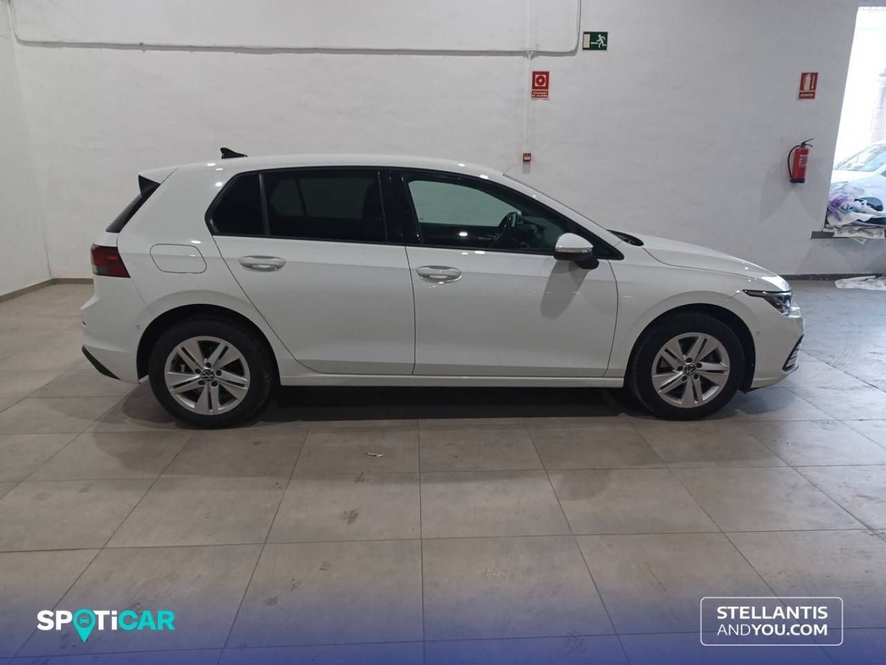 Volkswagen Golf   1.0 TSI 81kW (110CV) Life - Foto 5