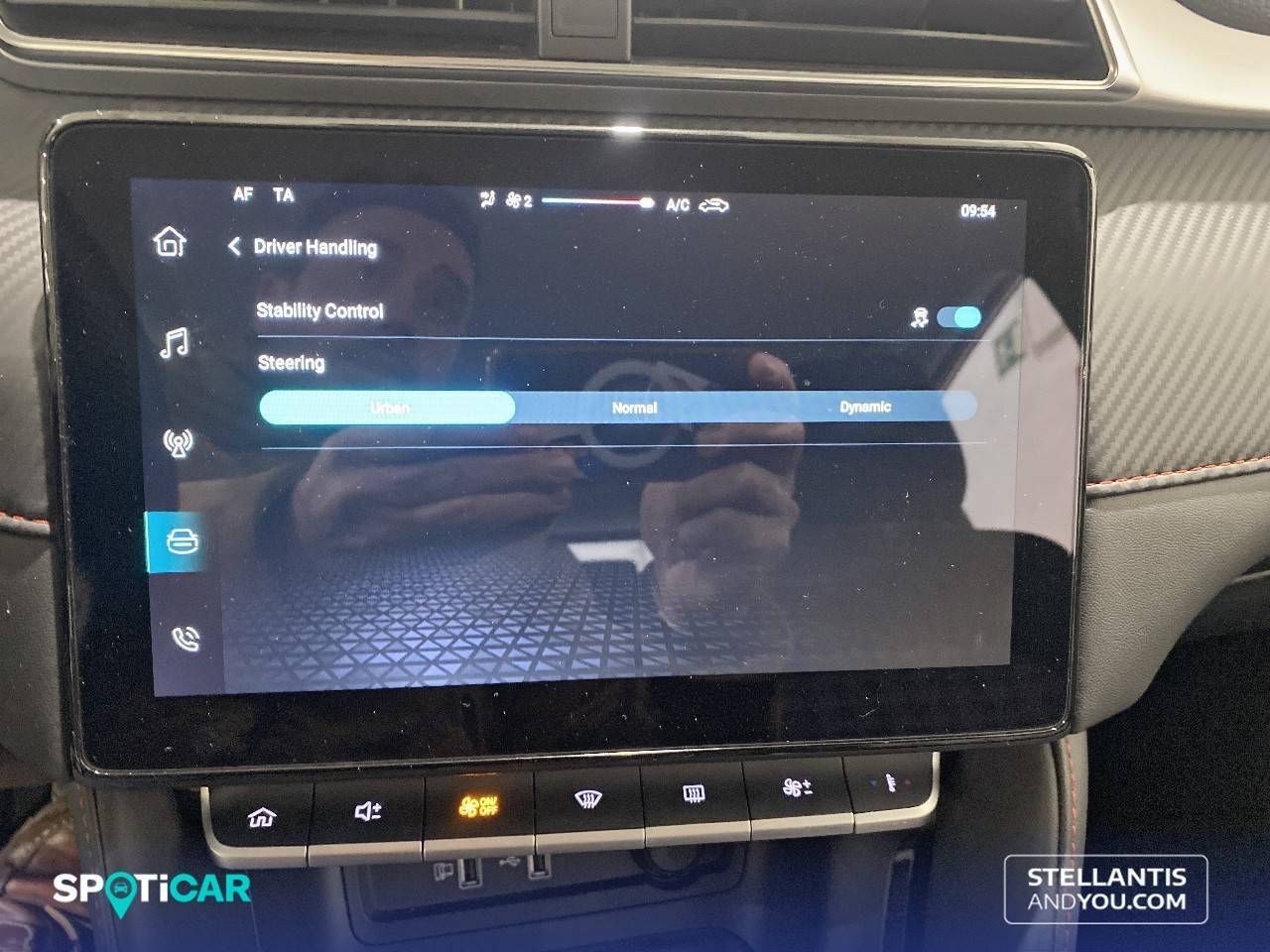 MG ZS  1.5 Comfort - Foto 20