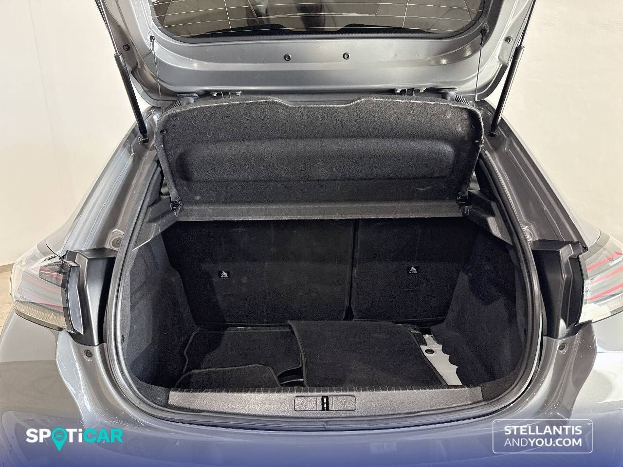 Peugeot 208   HYBRID 136 eDCS6 Allure - Foto 7