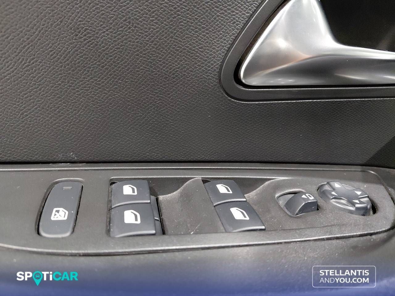 Peugeot 2008   Puretech 130 S&S BVM6 Allure - Foto 14